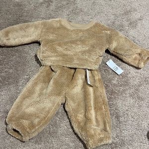 Baby gap set